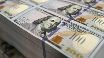 تحركات مفاجئة في سعر صرف الدولار مقابل الجنيه خلال تعاملات اليوم بالبنوك المصرية